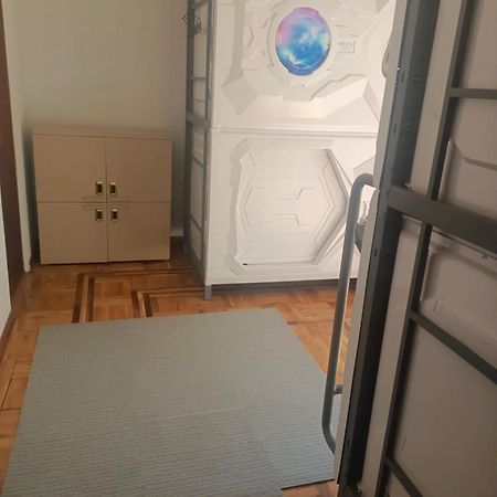 Panda Victor Space Capsule Hostel-Neo Nomad Bělehrad Exteriér fotografie